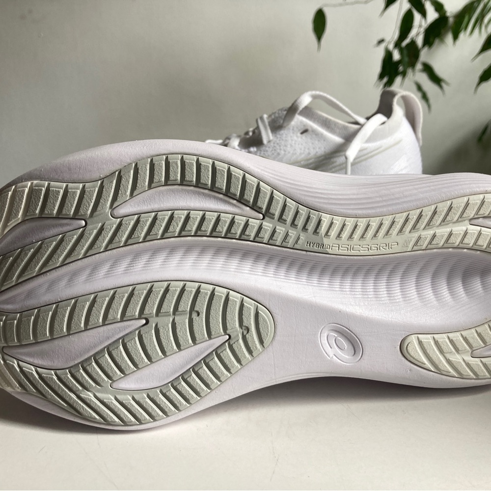 ASICS Gel Nimbus Women’s Running Shoes - Picture 3 of 4
